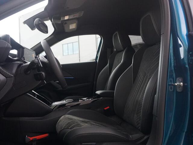 Peugeot 2008 1.2 Hybrid 136 GT Alcantara pakket