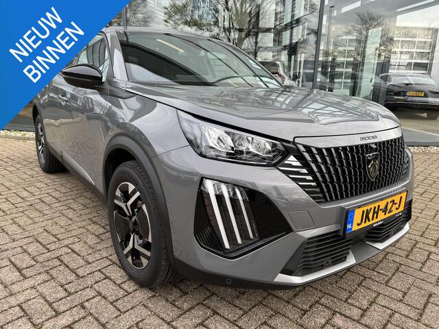 Peugeot 2008 1.2 PureTech 130 Allure AUTOMAAT | STOELVERWARMING | DODEHOEKDETECTIE | RIJSTROOKBEGELEIDING | CARPLAY | DIGITAAL DASHBOARD | LM VELGEN |