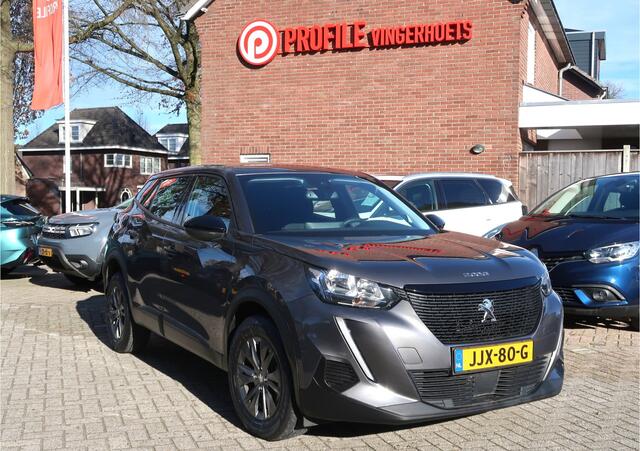 Peugeot 2008 Benzine 100 Pk Luxe Active uitvoering * Navigatie * Achteruitrij Camera * Climate & Cruise Control * L.M. Velgen * Dab Radio * Vingerhoets; Vierde Generatie Eersteklas Service, al meer dan 100 jaar.....