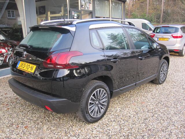 Peugeot 2008 1.2 PureTech Allure in nieuw staat apk 11-11-2026