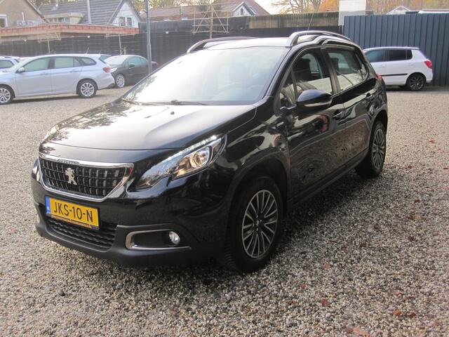 Peugeot 2008 1.2 PureTech Allure in nieuw staat apk 11-11-2026