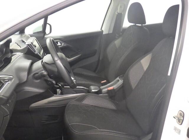 Peugeot 2008 1.2 PureTech Active (111 PK) 1e-Eig. & Keurig-Onderh. BOVAG-Garantie. NL-Auto.