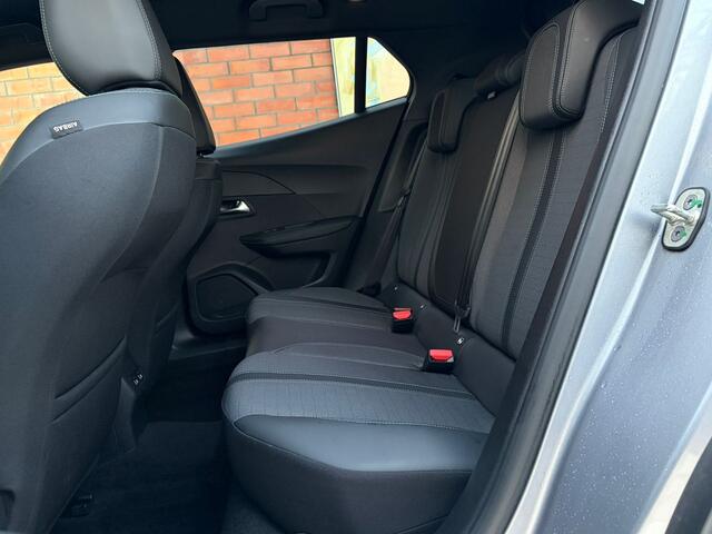 Peugeot 2008 PureTech 130 Allure | Camera achter | Carplay/Android Auto |