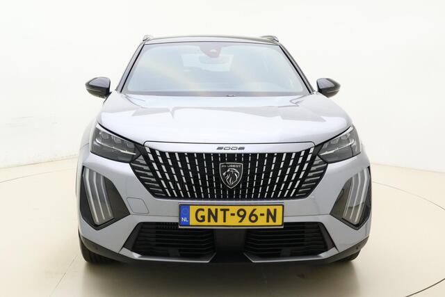 Peugeot 2008 1.2 Hybrid 136 GT Automaat | Navigatie | Dodehoek assistent | Camera | Draadloze telefoonlader | Zwart dak | Dakrails | Keyless