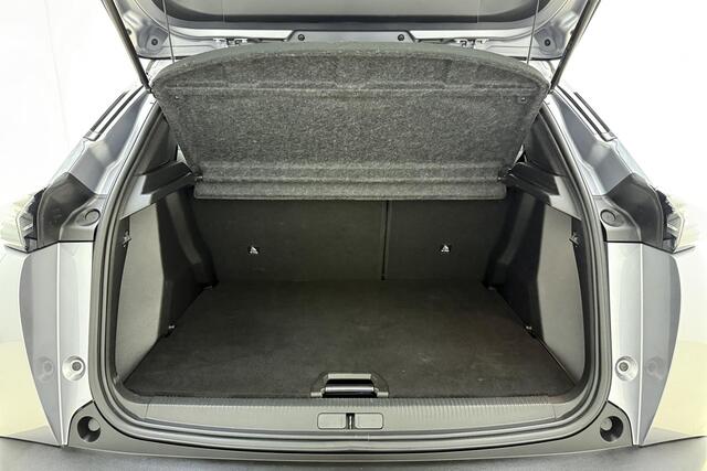 Peugeot 2008 1.2 Hybrid 136 GT Automaat | Navigatie | Dodehoek assistent | Camera | Draadloze telefoonlader | Zwart dak | Dakrails | Keyless