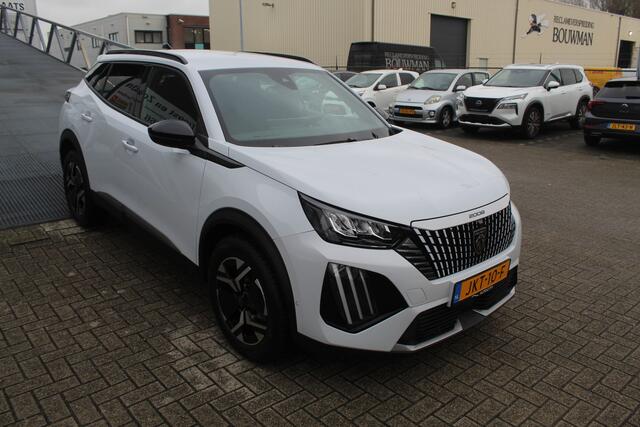 Peugeot 2008 1.2 Hybrid Allure Camera v+a/Lane assist/Parkeersensoren v+a/Keyless/Cruise control/Climate control/Dode hoek sensor