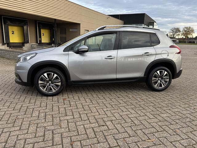 Peugeot 2008 1.2 PureTech GT-Line Automaat [ Fm navi,camera,panodak,h-leer,cruise,lmv ]