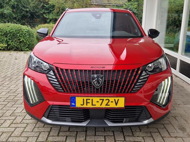 Peugeot 2008 1.2T 130pk Automaat Allure | Navigatie | Climate & Cruise Control | Achteruitrijdcamera | LMV |