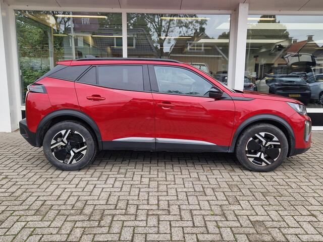 Peugeot 2008 1.2T 130pk Automaat Allure | Navigatie | Climate & Cruise Control | Achteruitrijdcamera | LMV |