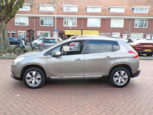 Peugeot 2008 1.2 PureTech Allure panodak/2e eigenaar/ 111 pk