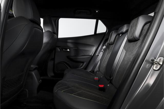 Peugeot 2008 1.2 Hybrid 145 GT - Automaat | Alcantara Pack | Drive Assist Pack | Dig. Cockpit | Adapt. Cruise | Stoelverw. | PDC | Camera | NAV + App. Connect | ECC | DAB | LM 17" | 4106