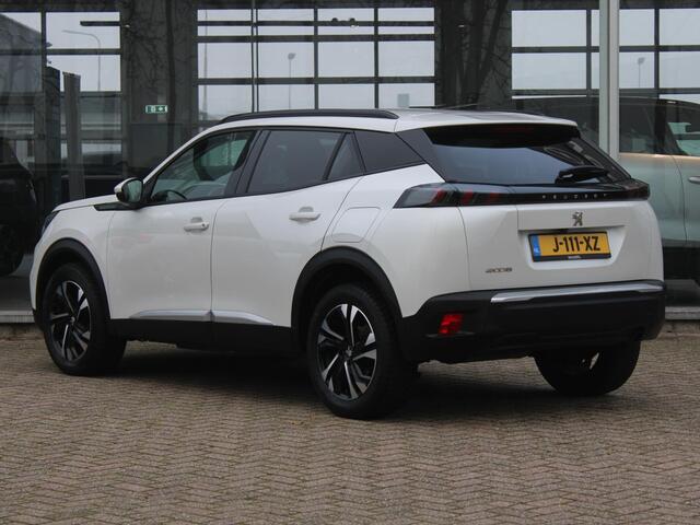 Peugeot 2008 1.2 PT Blue Lease Allure | Camera / Navi / Climate / Cruise