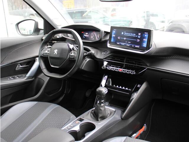 Peugeot 2008 1.2 PT Blue Lease Allure | Camera / Navi / Climate / Cruise