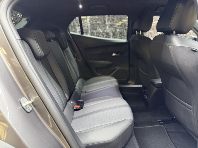 Peugeot 2008 1.2 PureTech Allure Pack