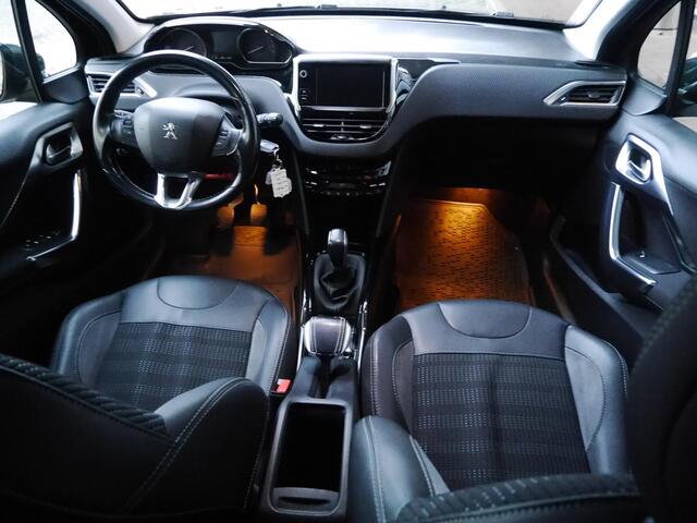 Peugeot 2008 1.2 PureTech Allure | Navigatie | Apple carplay & android auto | Trekhaak | Climate control | Lichtmetalen velgen | Dab radio | Cruise control | Extra getint glas | Grip control