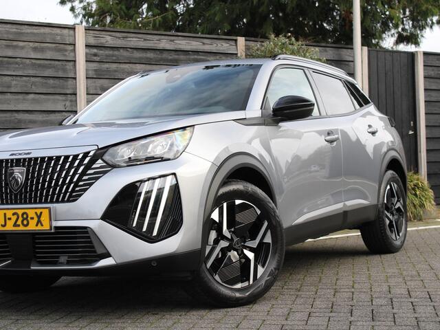 Peugeot 2008 Allure 1.2 PureTech 100PK Navigatie, Achteruitrijcamera, Parkeersensoren, Apple Carplay, Android Auto, Lichtmetalen velgen