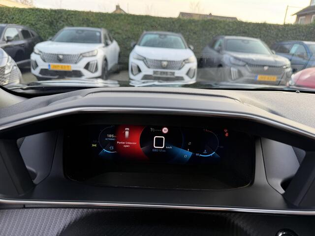 Peugeot 2008 1.2 Turbo 130 PK GT | Navigatie | 3D Digitale Cockpit | Full LED Verlichting | Keyless Start | Dode Hoek Detectie | Camera | Lichtmetalen Velgen | Climate & Cruise Control | PDC V+A |