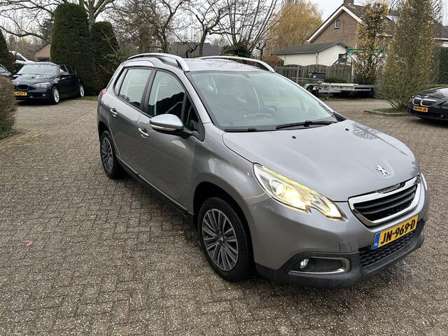 Peugeot 2008 1.2 PureTech Blue Lion