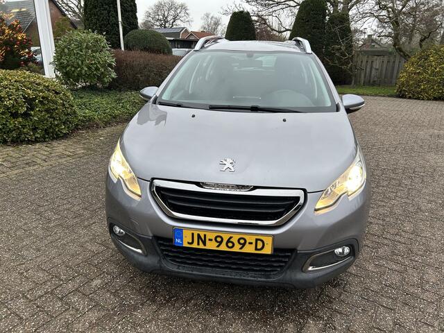 Peugeot 2008 1.2 PureTech Blue Lion