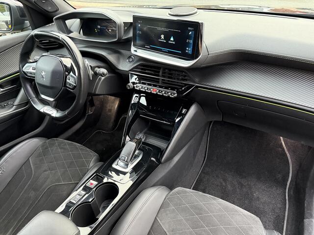 Peugeot 2008 130pk PT GT-line Aut., Trekhaak | Camera