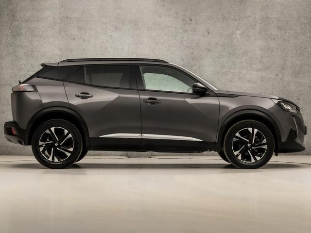 Peugeot 2008 1.2 PureTech Allure Sport Automaat 131Pk (APPLE CARPLAY, GROOT NAVI, 360 CAMERA, LEDER, ZWART HEMEL, SPORTSTOELEN, GETINT GLAS, LANE ASSIST, CRUISE, NIEUWSTAAT)