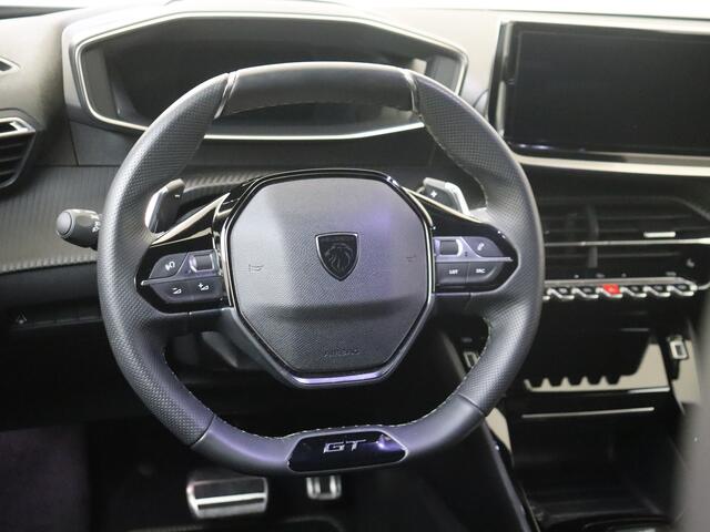 Peugeot 2008 1.2 Hybrid 145 GT | Full Map Navi | Stoelverwarming | Alcantara | Camera |