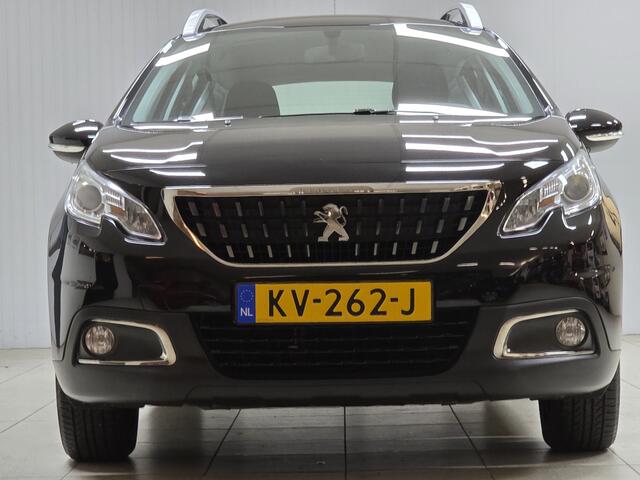 Peugeot 2008 1.2 PureTech Active/ Trekhaak/ Apple Carplay/ DAB+/ Navi/ Airco/ Cruise/ Elek. pakket/ Isofix/ Bluetooth/ Multi. LEDER. Stuur/ Mist./ PDC/ Dakrails.