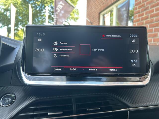 Peugeot 2008 1.2 PT B.L. Allure CAMERA / VIRTUAL COCKPIT / NAVI / CLIMA / CAR