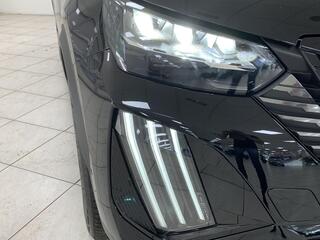 peugeot-2008-1.2-hybrid-136-gt-auto