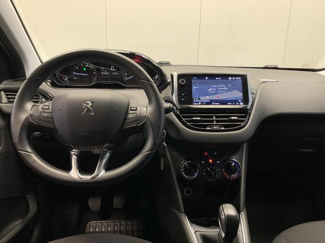 Peugeot 208 1.2 PureTech Signature NAVIGATIE-AIRCO-PDC-CRUISE CONTROL-5DEURS