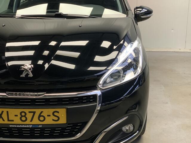 Peugeot 208 1.2 PureTech Signature NAVIGATIE-AIRCO-PDC-CRUISE CONTROL-5DEURS