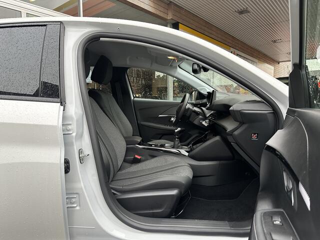 Peugeot 208 1.2 PureTech 100 Allure Dode hoek sensor/2x Camera/Stoelverwarming.