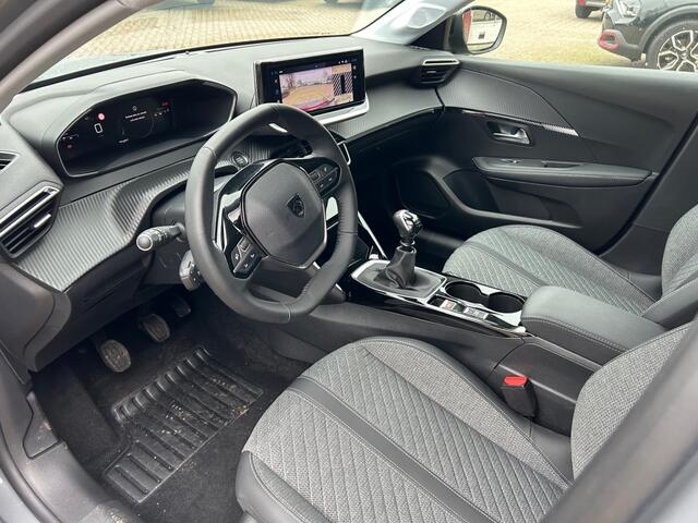 Peugeot 208 1.2 PT 100 ALLURE ZO GOED ALS NIEUW!