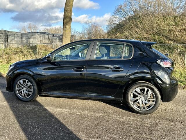 Peugeot 208 1.2 PureTech Active Pack | Automaat | Carplay | Navigatie | Cruise control | Parkeersensor