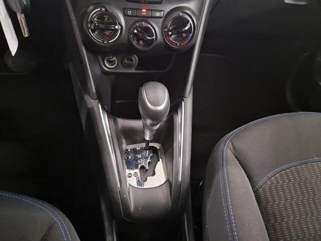 Peugeot 208 1.2 AUTOMAAT Signature, Cruise Control, Navi, NL/NAP!