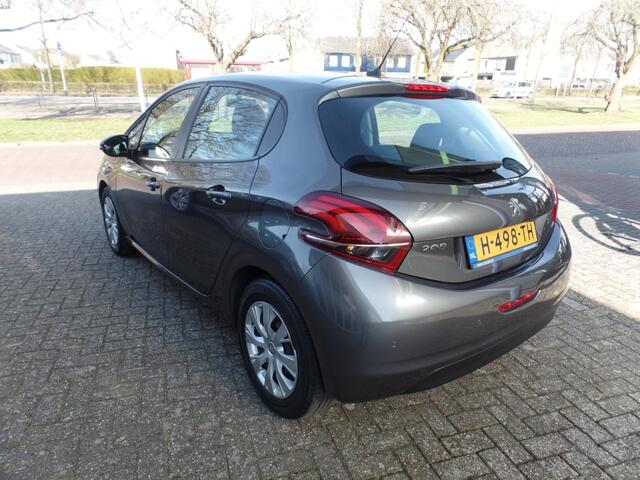 Peugeot 208 1.2 PureTech Allure