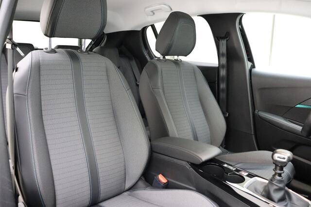 Peugeot 208 1.2 100PK PureTech Allure | Navigatie | Lichtmetalen velgen | Full Led Koplampen | Climate control | Getint Glas