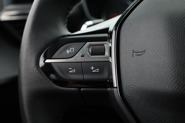 Peugeot 208 1.2 PureTech Allure Pack | Cruise | PDC A | CarPlay | Bluetooth