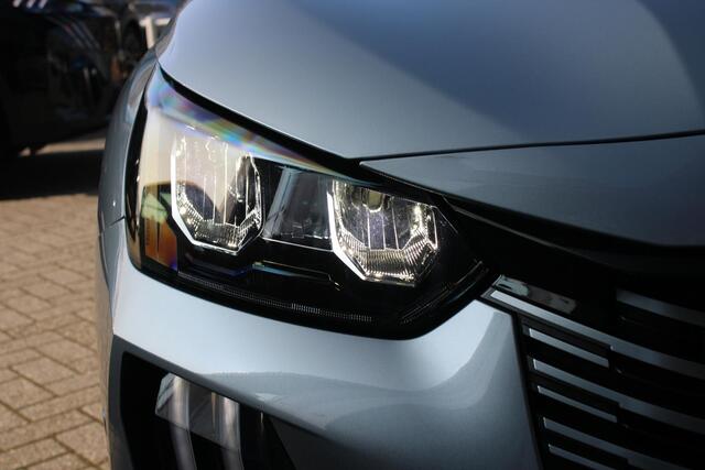 Peugeot 208 1.2 100PK ALLURE | CAMERA VOOR + ACHTER | KEYLESS ENTRY/START | DODEHOEK DETECTIE | NAVIGATIE | DRAADLOZE APPLE CARPLAY/ANDROID AUTO | PARKEERSENSOREN VOOR + ACHTER | ADAPTIVE CRUISE CONTROL | DAB+ RADIO | LED KOPLAMPEN |