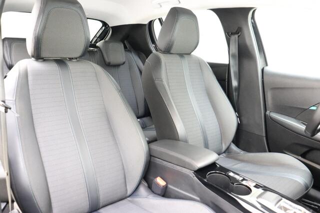 Peugeot 208 1.2 PureTech Allure 100 PK | Automaat | Camera | Cruise Control | Airco | Navigatie | Licht metalen velgen | Voorraad | 1e eigenaar | Dealer onderhouden