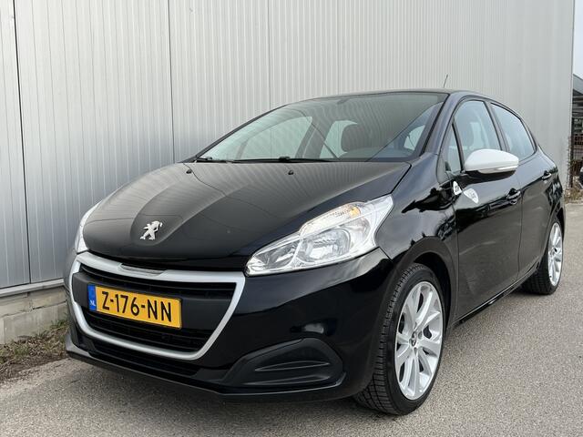 Peugeot 208 1.2 PureTech Like, NAP, lage km.stand