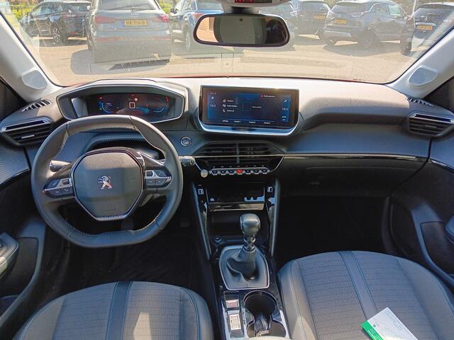 Peugeot 208 1.2 PureTech Blue Lease Allure|NAV|CRUISE|NW MODEL|TWO TONE|1ste eig|30-12-2019|DISTRI V.V.