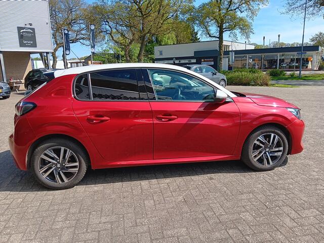 Peugeot 208 1.2 PureTech Blue Lease Allure|NAV|CRUISE|NW MODEL|TWO TONE|1ste eig|30-12-2019|DISTRI V.V.