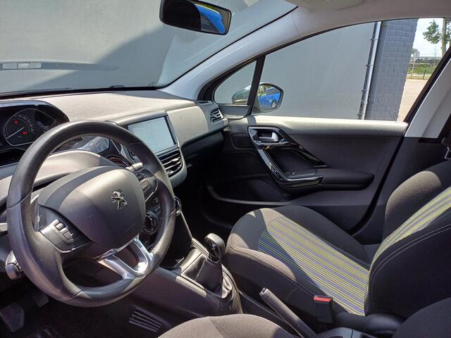 Peugeot 208 1.2 PureTech Urban Soul | NAVI | AIRCO | ACHTERSENSOREN | TREKHAAK | Wij bieden ook financiering mogelijkheden aan.