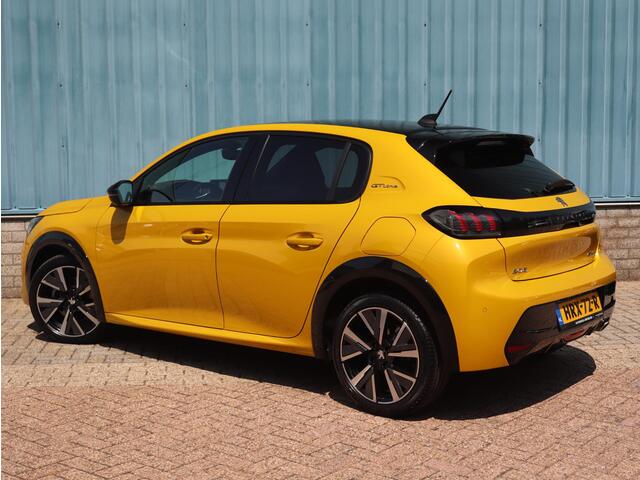 Peugeot 208 5-deurs GT-Line 1.2 Turbo 100pk H6 | NAVI | CLIMA | CAMERA | 3D DASHBOARD | APPLE CARPLAY / ANDROID AUTO |