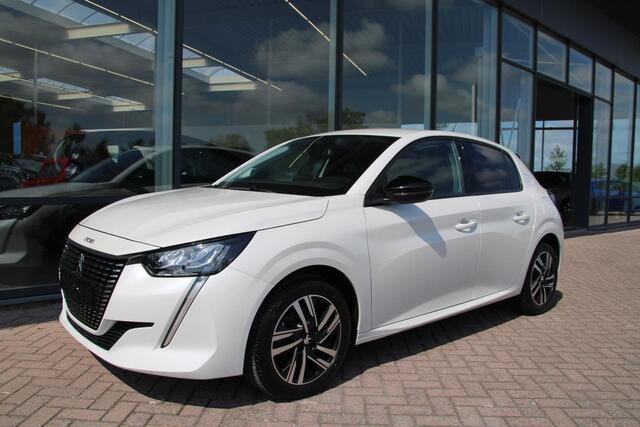 Peugeot 208 1.2 PureTech 100pk Allure Pack Airco Navi Cruise Camera Carplay Zeer mooi