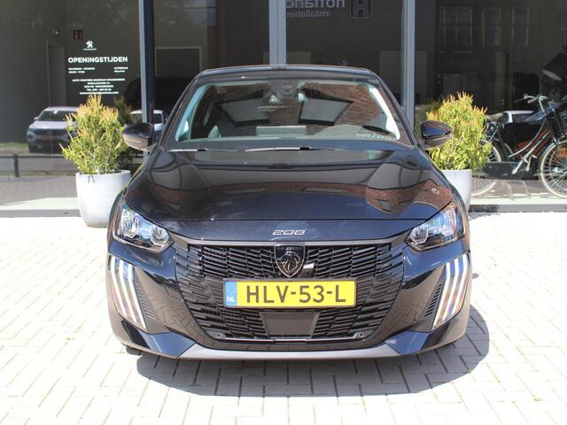 Peugeot 208 1.2 Hybrid 110PK e-DCS6 Allure Navigatie, 360 camera, Lichtmetalen velgen, Parkeerhulp voor & achter, Cruise Control