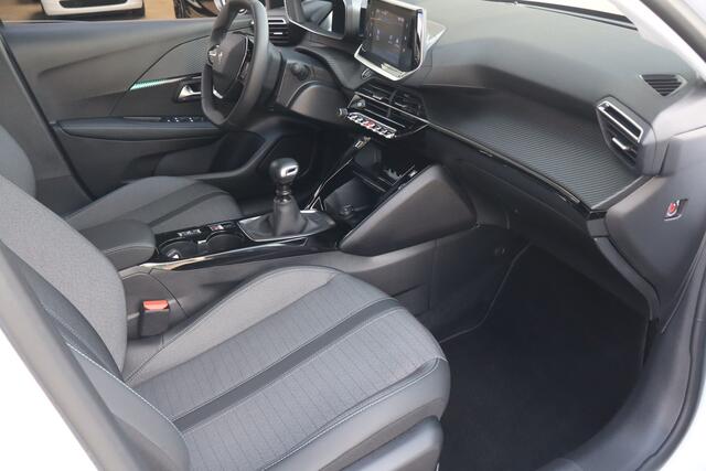 Peugeot 208 1.2 PureTech Allure Pack Adap-Cruise I Carplay I Camera