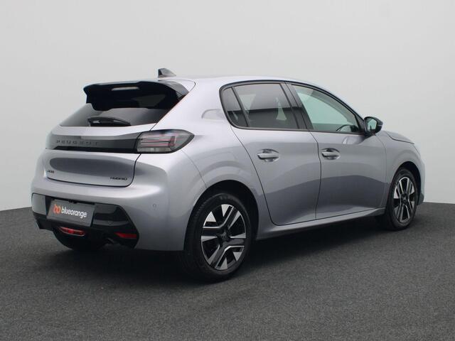 Peugeot 208 1.2 Hybrid Allure 110PK e-DCS6 full led, cruise control, navigatie, achteruitrijcamera, stoelverwarming voor, keyless, 16" lichtmetaal
