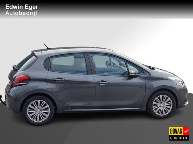 Peugeot 208 1.2 PureTech Blue Lease Allure